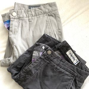 2 pairs Bonobos 32x32 slim straight chinos